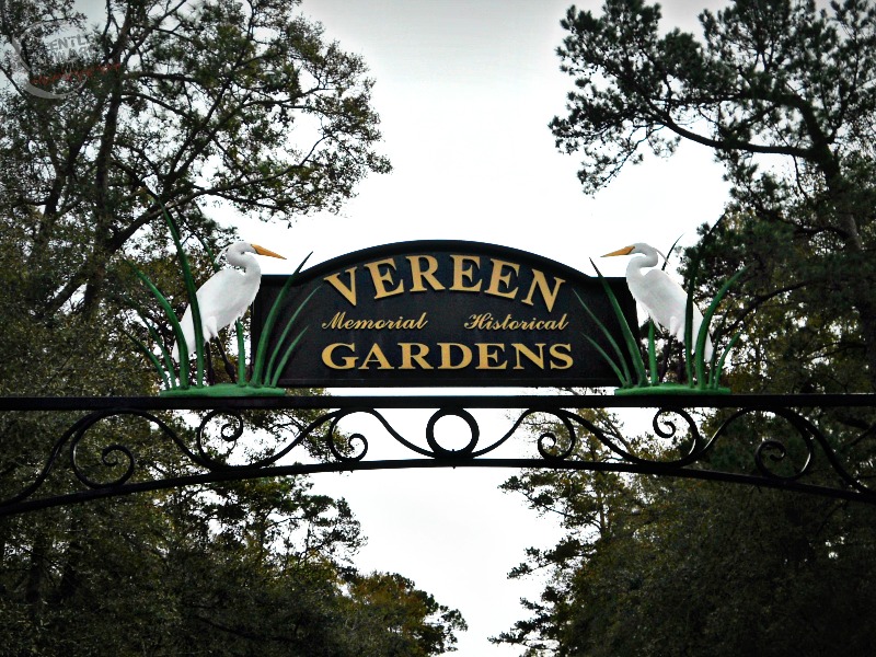 Vereen Gardens Sign