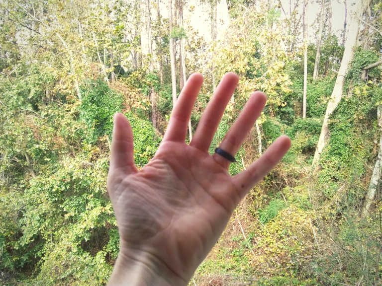 7 Reasons Why Your Hands Swell When Running or Walking RELENTLESS