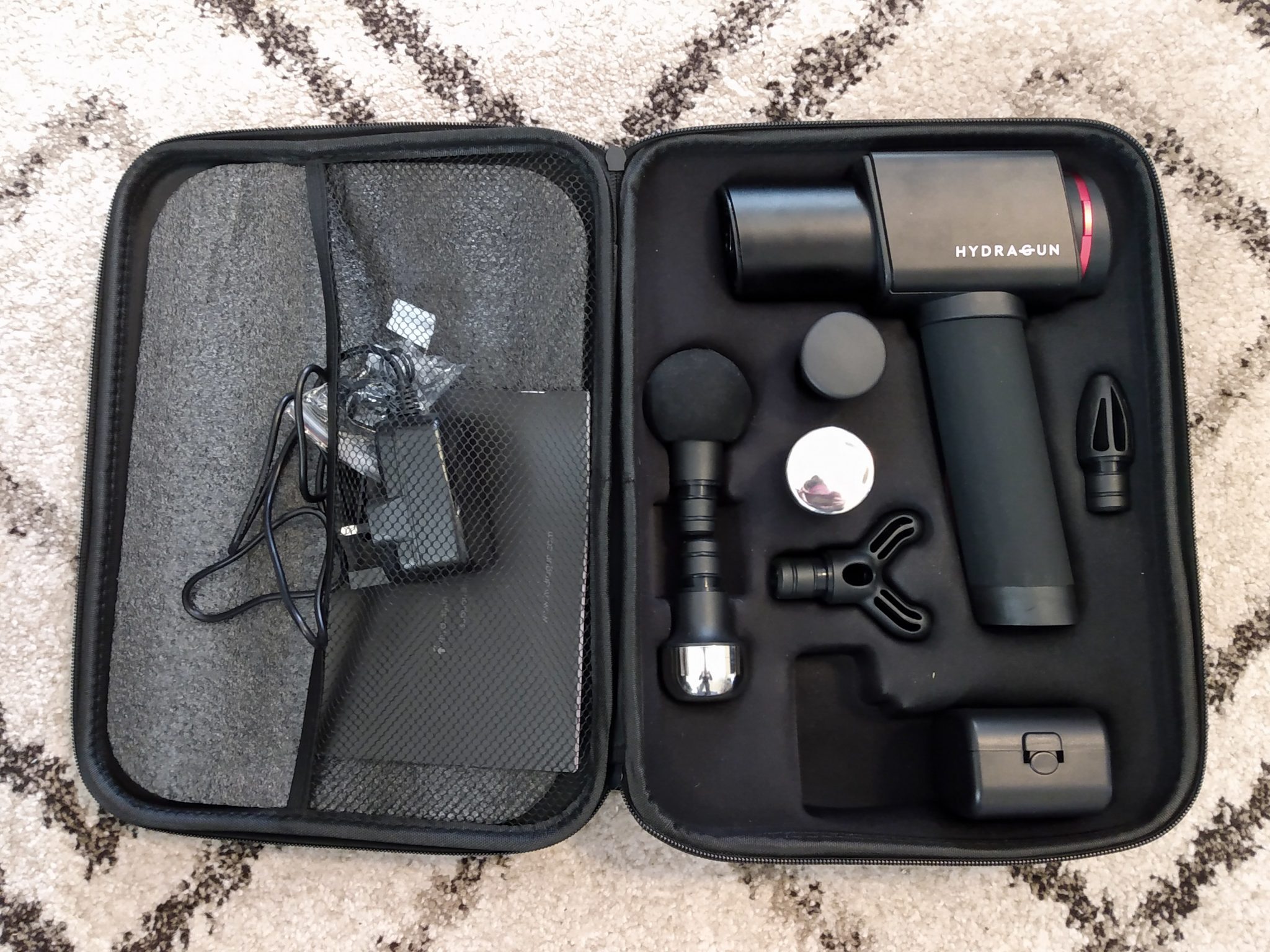 10 Pros & Cons of Massage Guns for Runners RELENTLESS FORWARD COMMOTION